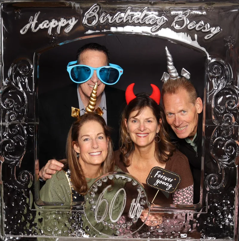 Premium Photo Booth Experience at Ice Sculpture Event - Zolar Studio